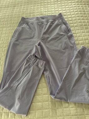 lululemon athletica Light Lavender Jogger Pants NWOT